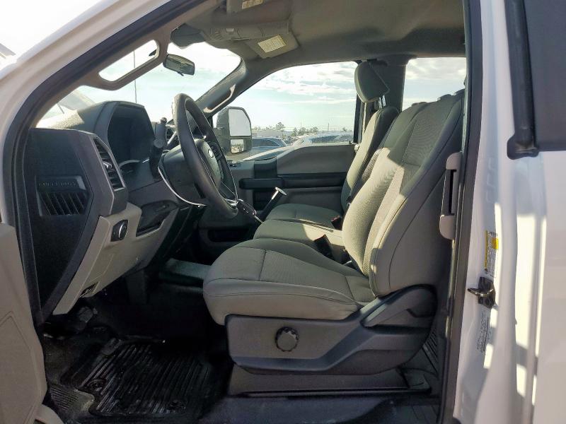 1FT7X2B67NEF29253 - 2022 FORD F250 SUPER DUTY 白色 照片 7