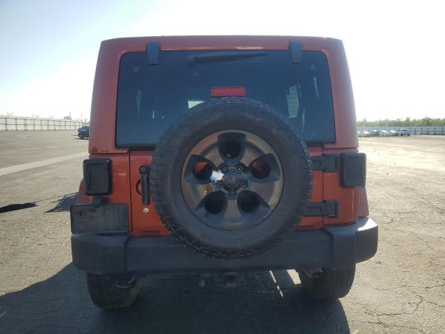 1C4BJWEG6EL258544 - 2014 JEEP WRANGLER U SAHARA ORANGE photo 6