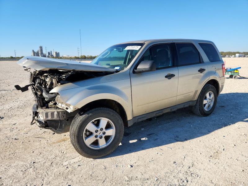 2011 FORD ESCAPE XLS, 