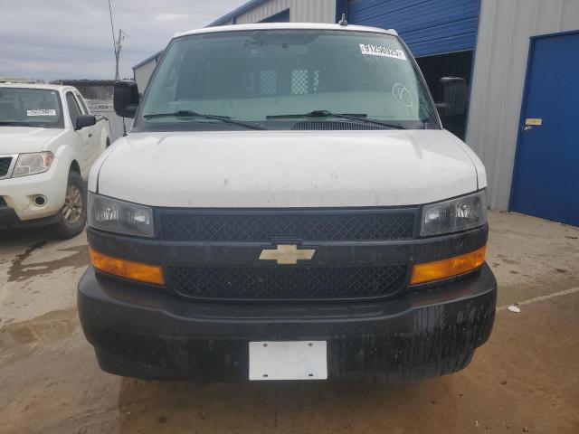 1GCWGAFP7K1316430 - 2019 CHEVROLET EXPRESS G2 WHITE photo 5