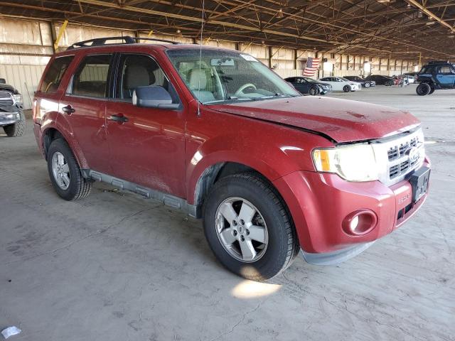 1FMCU0DG8AKD00895 - 2010 FORD ESCAPE XLT MAROON photo 4