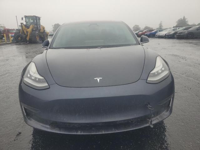 5YJ3E1EA9JF023916 - 2018 TESLA MODEL 3 Grafitowy zdjęcie 5