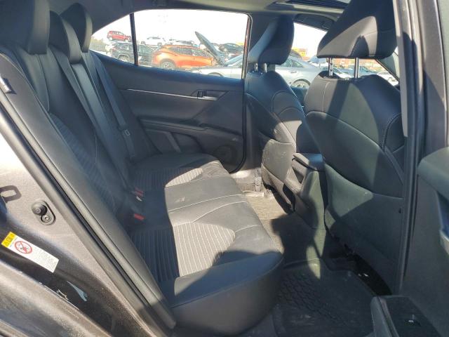 4T1B11HK0JU109176 - 2018 TOYOTA CAMRY L GRAY photo 10