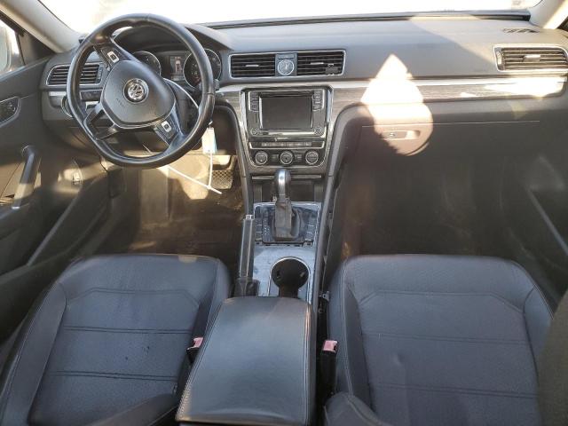 1VWBT7A31GC019888 - 2016 VOLKSWAGEN PASSAT SE Qara foto 8
