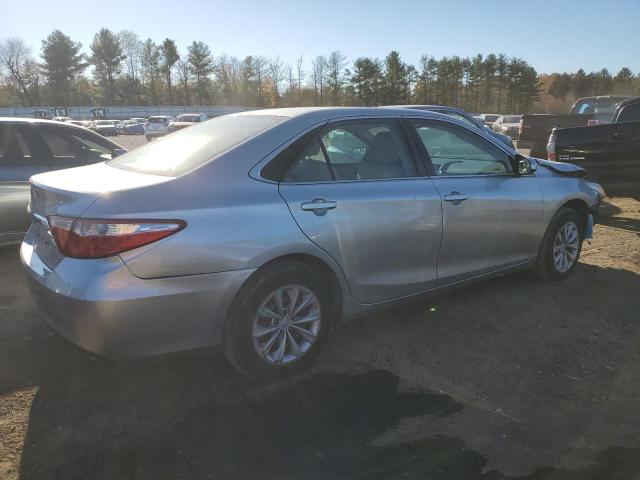 4T4BF1FK5FR509574 - 2015 TOYOTA CAMRY LE SILVER photo 3