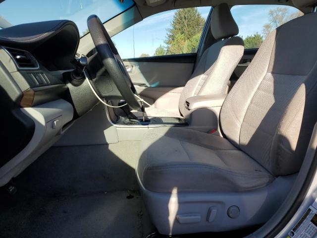 4T4BF1FK5FR509574 - 2015 TOYOTA CAMRY LE SILVER photo 7