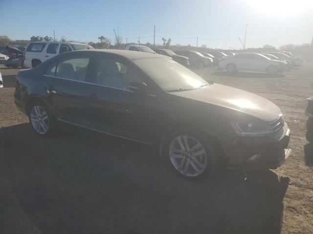 3VWL17AJ0HM300685 - 2017 VOLKSWAGEN JETTA SEL BLACK photo 4