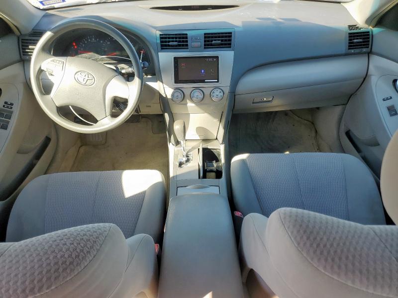 4T1BF3EK6AU065346 - 2010 TOYOTA CAMRY BASE ვერცხლისფერი ფოტო 8