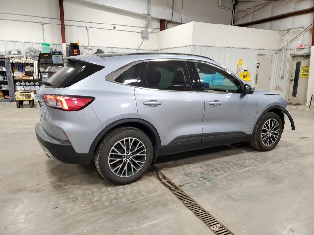 1FMCU0LZ4NUA43649 - 2022 FORD ESCAPE TITANIUM SILVER photo 3