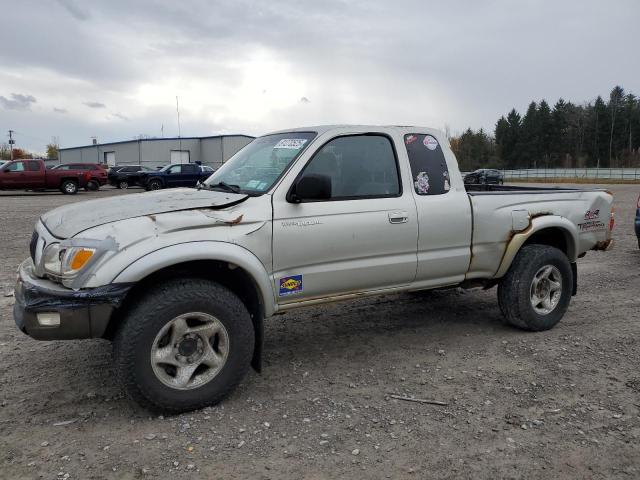 2004 TOYOTA TACOMA XTRACAB, 