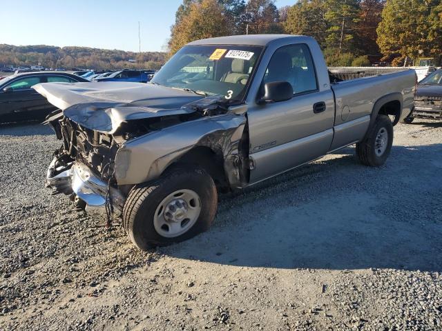 2003 CHEVROLET SILVERADO C2500 HEAVY DUTY, 