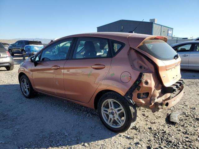 3FADP4EJ5HM110501 - 2017 FORD FIESTA SE ORANGE photo 2