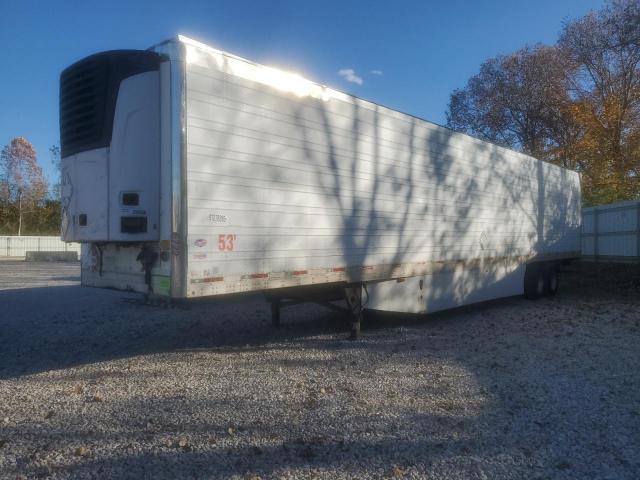 1UYVS25337M024201 - 2007 UTILITY VS2RA WHITE photo 2