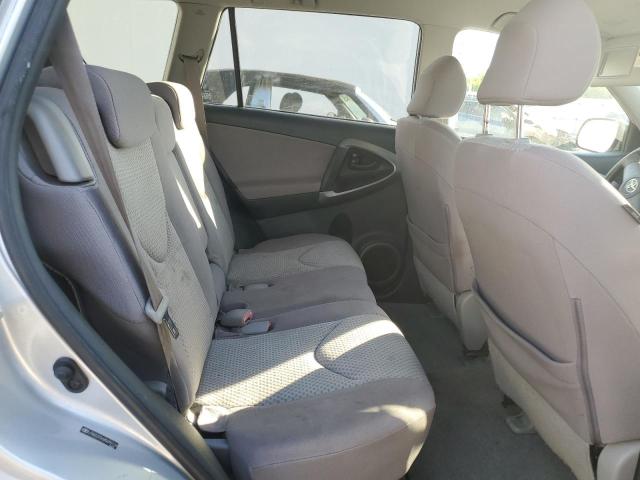 JTMZD33V685099104 - 2008 TOYOTA RAV4 SILVER photo 11
