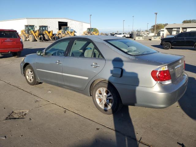 4T1BF30K56U629096 - 2006 TOYOTA CAMRY LE SILVER photo 2