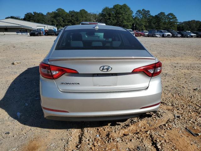 5NPE24AF5GH323841 - 2016 HYUNDAI SONATA SE 银色 照片 6