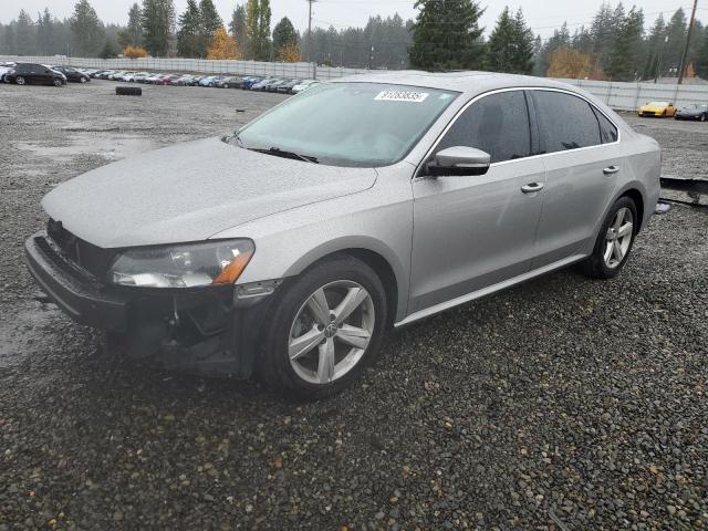 2013 VOLKSWAGEN PASSAT SE, 