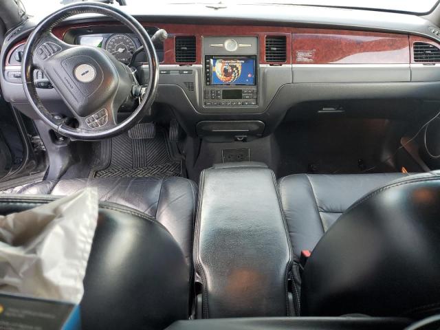 1L1FM81W94Y650496 - 2004 LINCOLN TOWN CAR EXECUTIVE Siyah fotoğraf 8