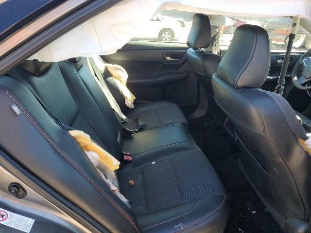 4T1BF1FK0HU366031 - 2017 TOYOTA CAMRY LE GRAY photo 10