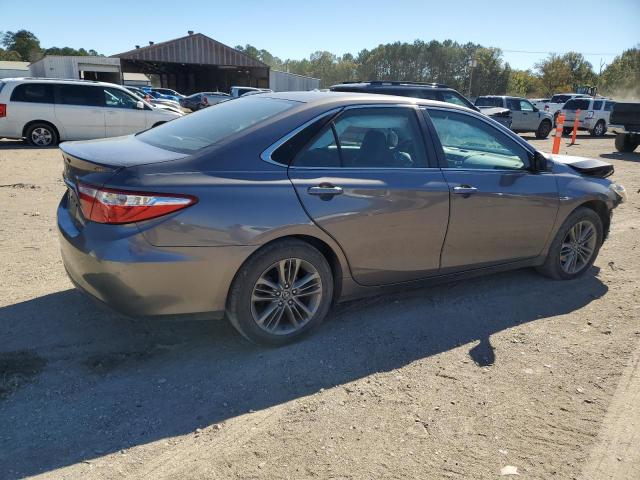 4T1BF1FK0HU366031 - 2017 TOYOTA CAMRY LE GRAY photo 3