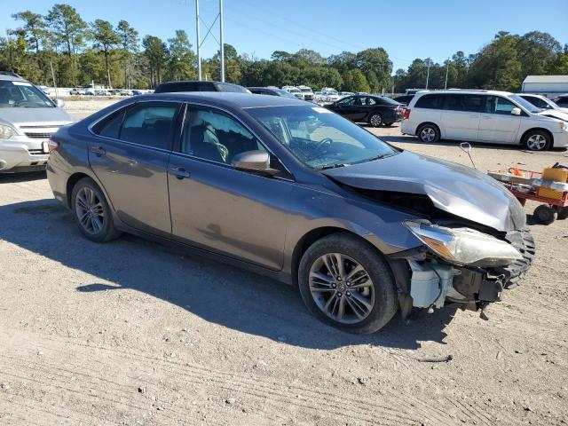 4T1BF1FK0HU366031 - 2017 TOYOTA CAMRY LE GRAY photo 4