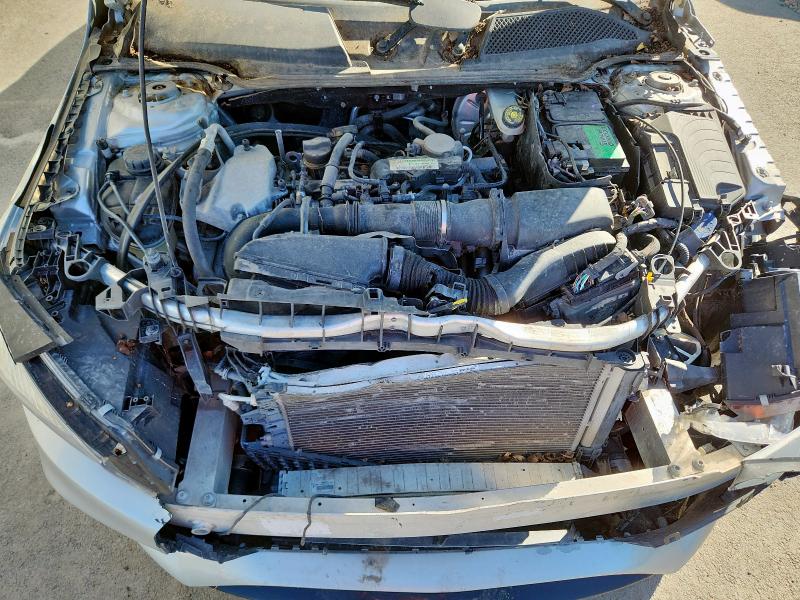 WDDSJ4EB2JN570731 - 2018 MERCEDES-BENZ CLA 250 银色 照片 11