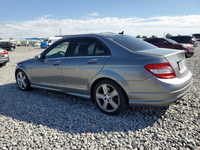 WDDGF8BB2BR143059 - 2011 MERCEDES-BENZ C 300 4MATIC SILVER photo 2