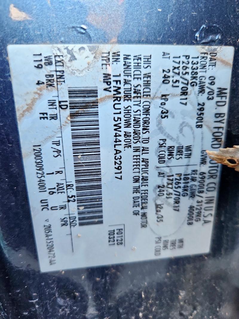 1FMRU15W44LA32917 - 2004 FORD EXPEDITION XLT Blau Foto 13