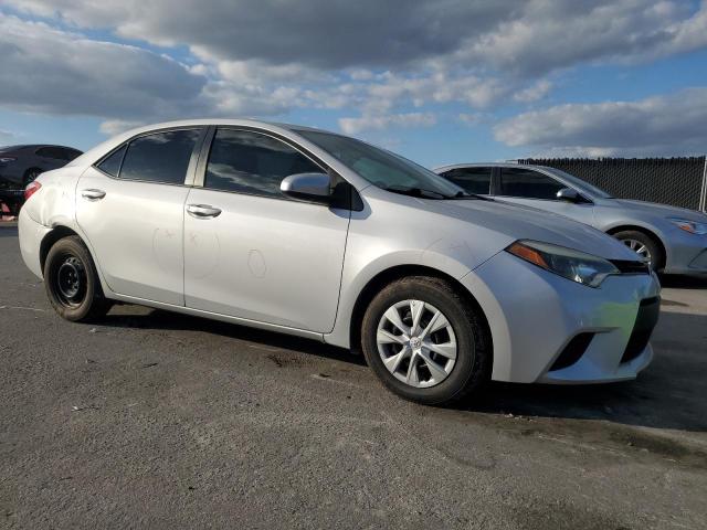 2T1BURHE5FC381344 - 2015 TOYOTA COROLLA L SILVER photo 4
