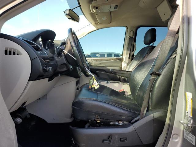 2C4RC1BG6GR298861 - 2016 CHRYSLER TOWN & COU TOURING SILVER photo 7