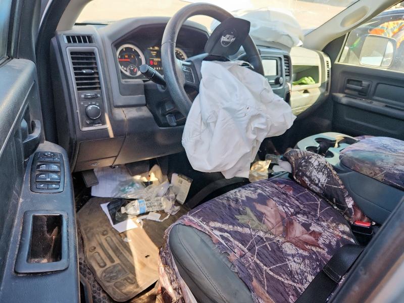 3C6UR4CL9DG602862 - 2013 RAM 2500 ST SILVER photo 8