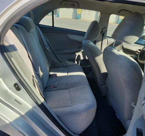 JTDBL40E499045874 - 2009 TOYOTA COROLLA BASE Silber Foto 10