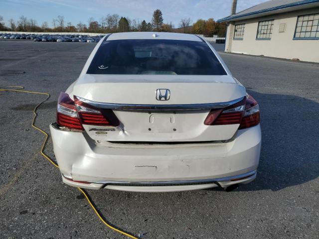 1HGCR2F78HA270152 - 2017 HONDA ACCORD EX WHITE photo 6