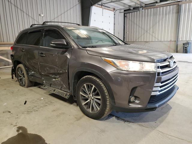 5TDJZRFHXJS526355 - 2018 TOYOTA HIGHLANDER SE Boz foto 4