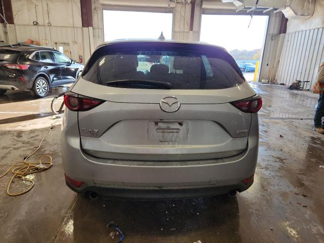 JM3KFBDM6K0539510 - 2019 MAZDA CX-5 GRAND TOURING SILVER photo 6