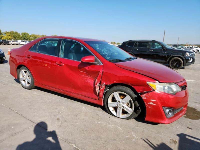 4T1BF1FK6DU714862 - 2013 TOYOTA CAMRY L RED photo 4