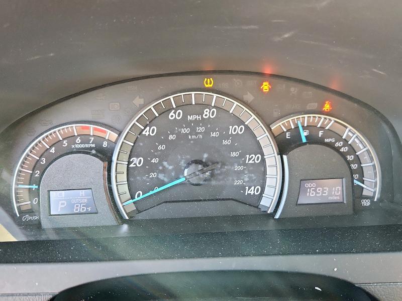 4T1BF1FK6DU714862 - 2013 TOYOTA CAMRY L RED photo 9