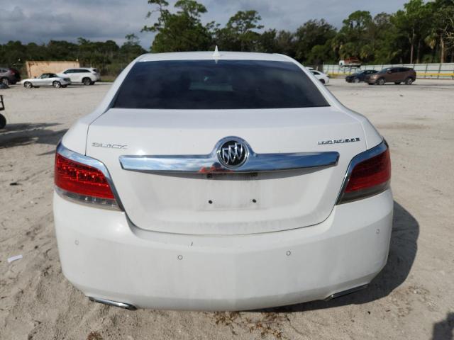 1G4GC5E3XDF196582 - 2013 BUICK LACROSSE WHITE photo 6
