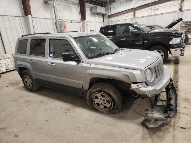 1C4NJPBB9FD211208 - 2015 JEEP PATRIOT SPORT SILVER photo 4