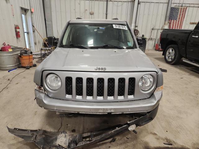 1C4NJPBB9FD211208 - 2015 JEEP PATRIOT SPORT SILVER photo 5