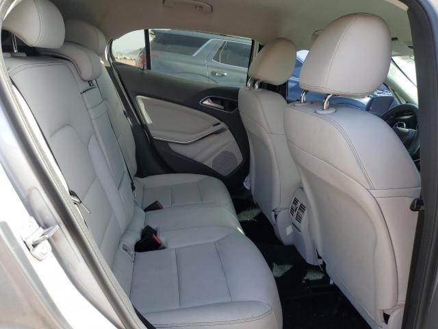 WDCTG4EB5LJ680352 - 2020 MERCEDES-BENZ GLA 250 SILVER photo 11