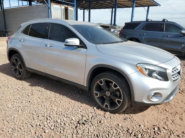 WDCTG4EB5LJ680352 - 2020 MERCEDES-BENZ GLA 250 SILVER photo 4