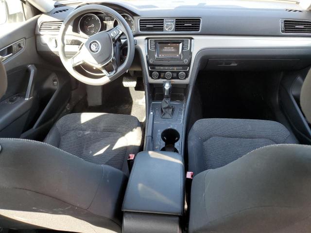 1VWAT7A34HC086269 - 2017 VOLKSWAGEN PASSAT S WHITE photo 8