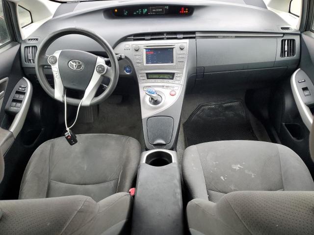 JTDKN3DU6D0338159 - 2013 TOYOTA PRIUS წითელი ფოტო 8