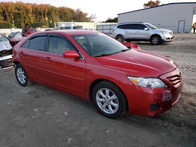 4T4BF3EK5BR196226 - 2011 TOYOTA CAMRY BASE أحمر صورة 4