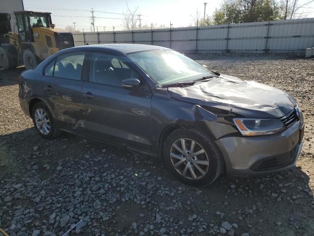 3VWDZ7AJ6BM362760 - 2011 VOLKSWAGEN JETTA SE SILVER photo 4