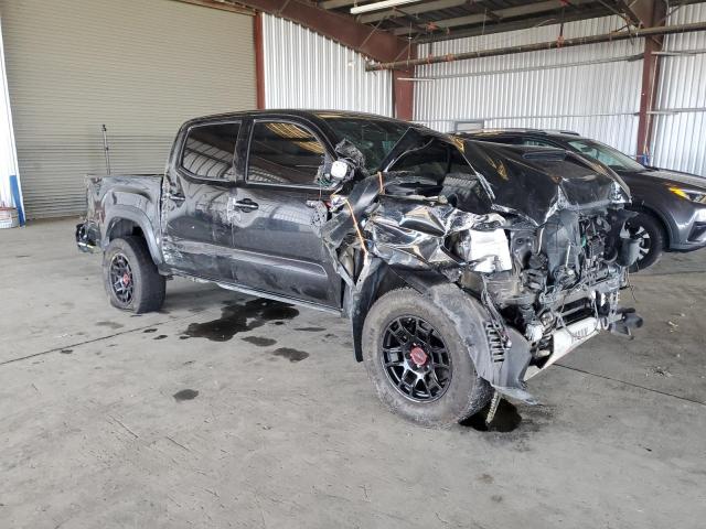 5TFCZ5AN7KX190805 - 2019 TOYOTA TACOMA DOUBLE CAB BLACK photo 4