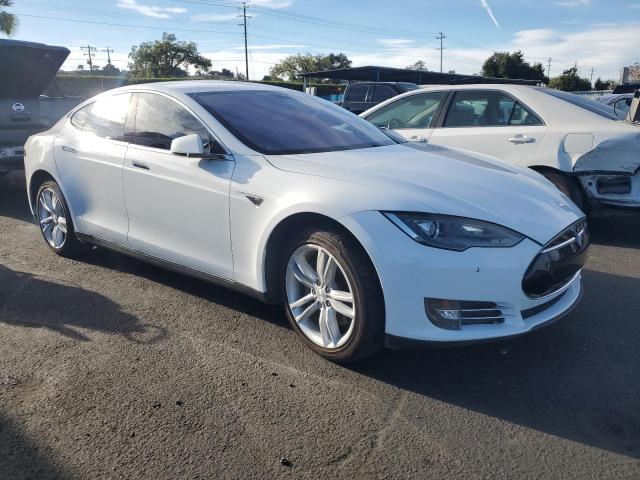 5YJSA1CN7DFP27355 - 2013 TESLA MODEL S Blanc photo 4