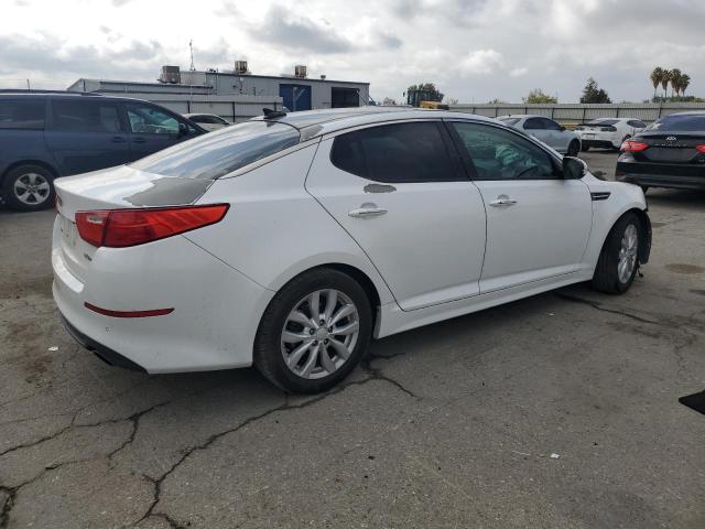 5XXGN4A72FG408817 - 2015 KIA OPTIMA EX WHITE photo 3