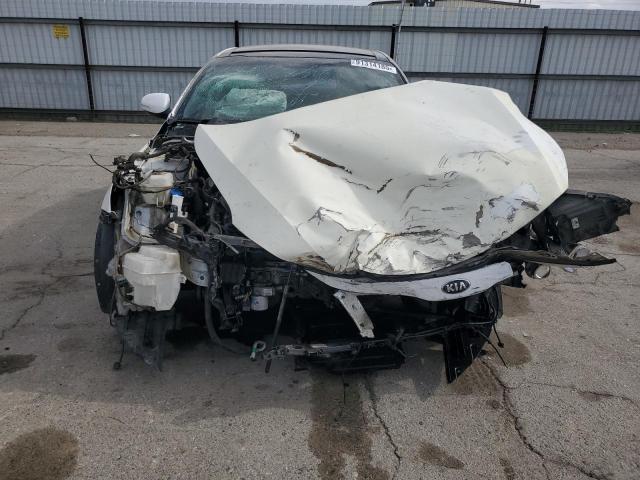 5XXGN4A72FG408817 - 2015 KIA OPTIMA EX WHITE photo 5